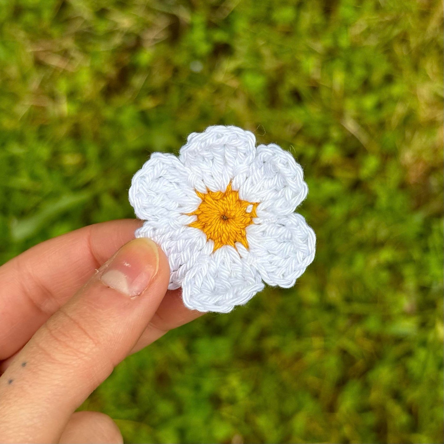 Broche Fleur au crochet - Coloris au choix