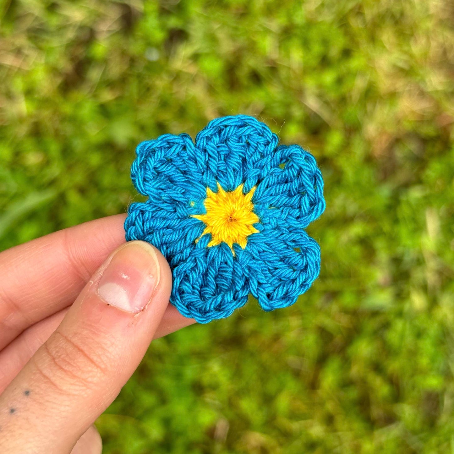 Broche Fleur au crochet - Coloris au choix