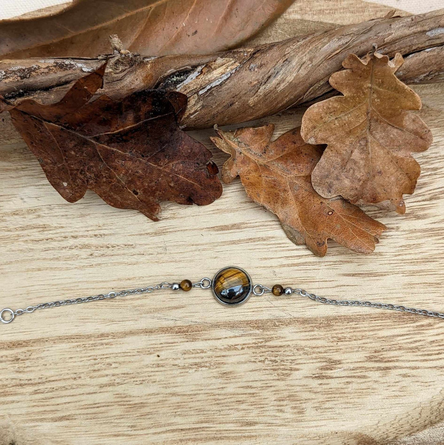 BRACELET EN PIERRE NATURELLE OEIL DE TIGRE ET ACIER INOXYDABLE FAIT MAIN
