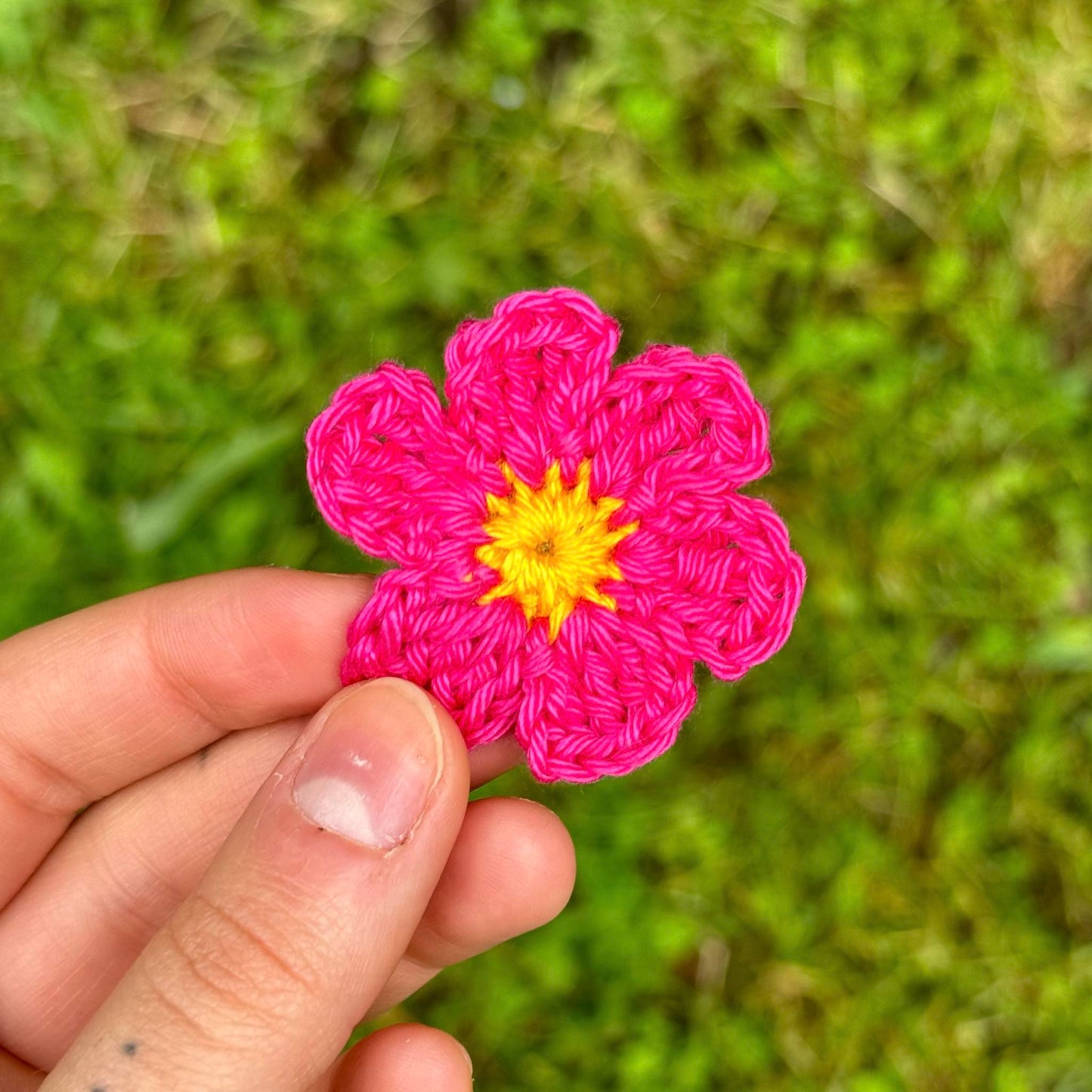 Broche Fleur au crochet - Coloris au choix