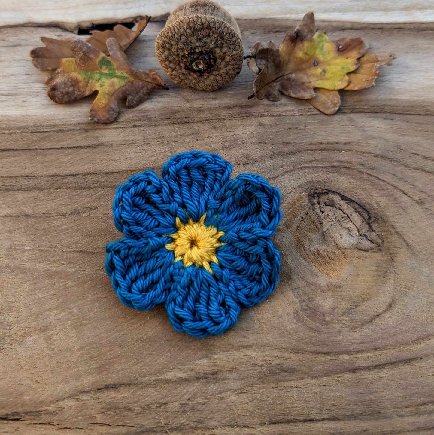 Broche Fleur au crochet - Coloris au choix