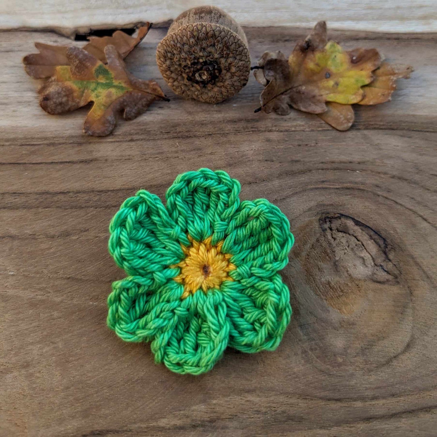 Broche Fleur au crochet - Coloris au choix