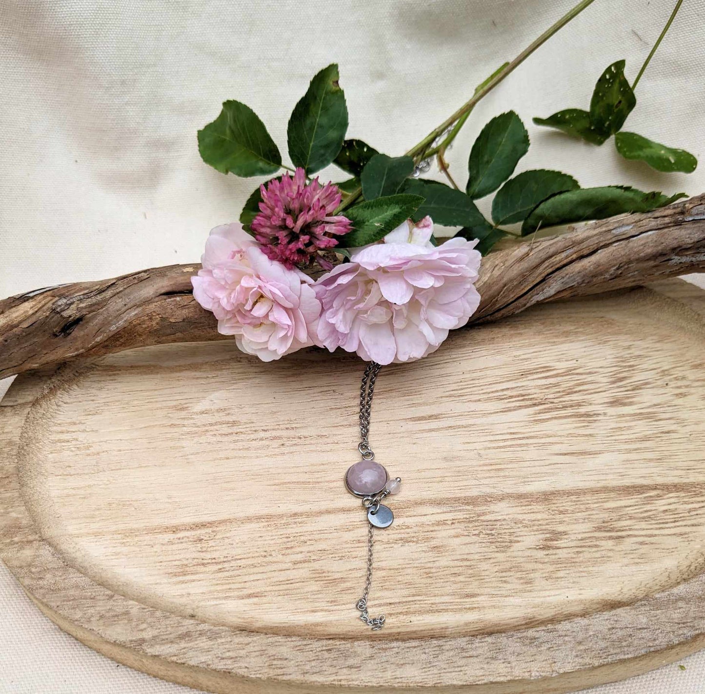 COLLIERS SAUTOIRS EN PERLES NATURELLES DE QUARTZ ROSE SUR ACIER INOXYDABLE
