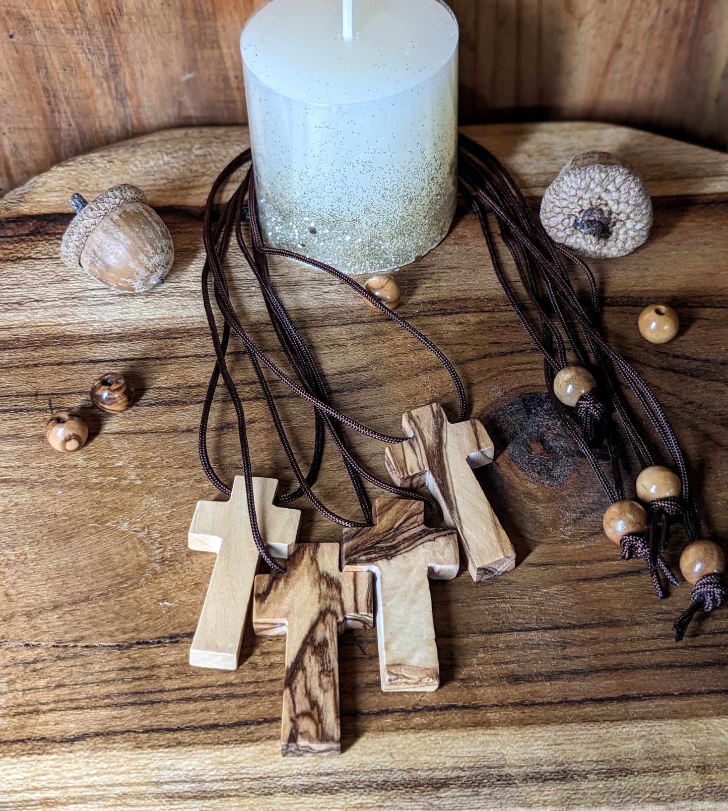 Croix en Bois d'Olivier
