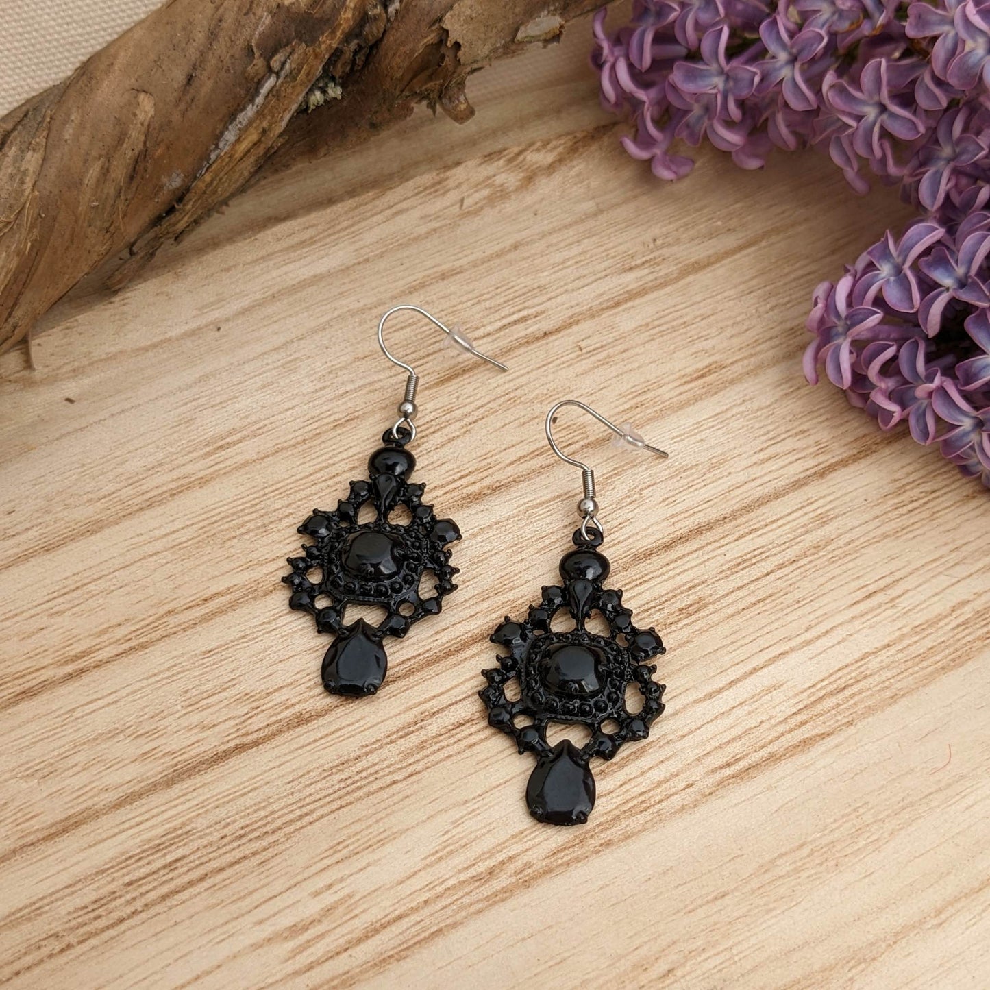 Boucles d'Oreilles Noires VICTORIA
