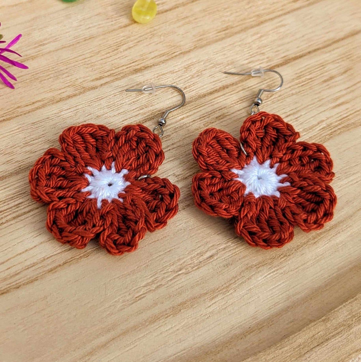 Boucles d'oreilles crochetées 🩵Les P'tites Sauvages💛 - Coloris au choix