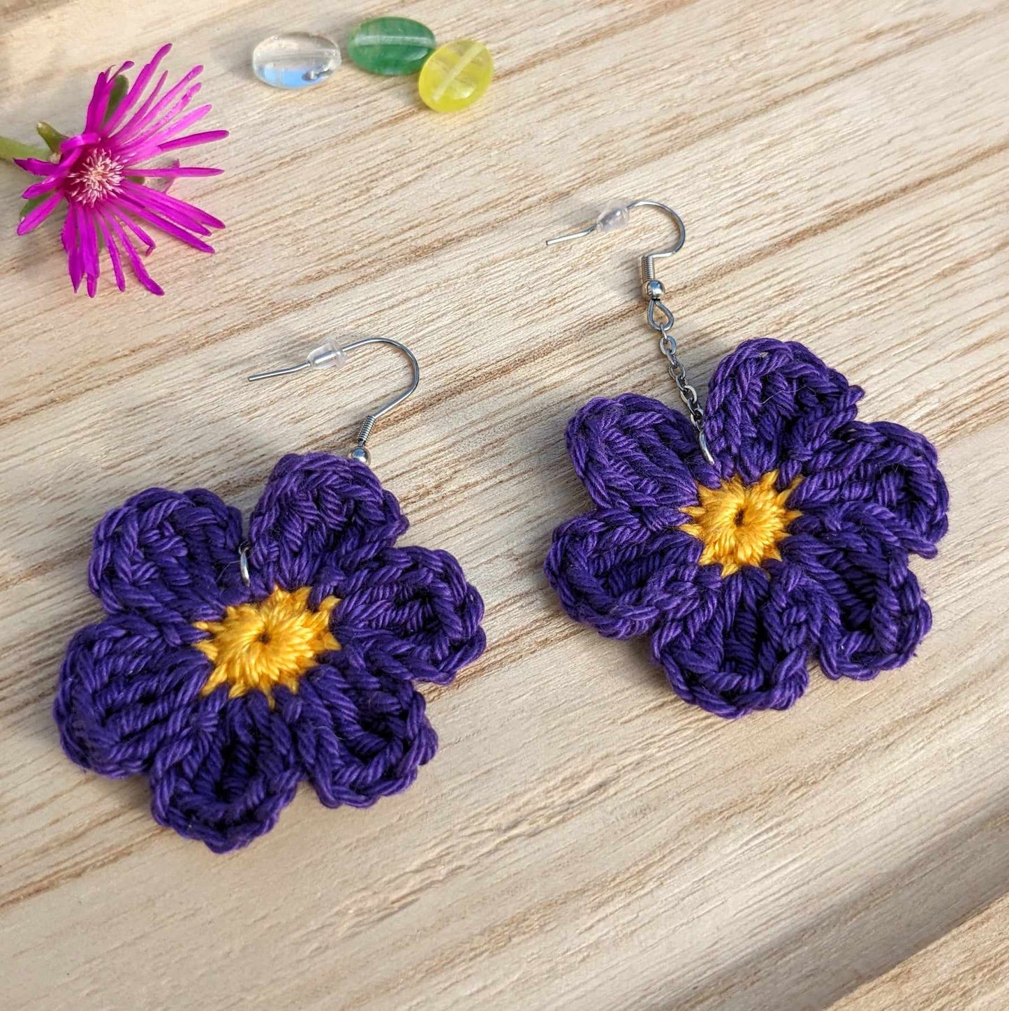 Boucles d'oreilles crochetées 🩵Les P'tites Sauvages💛 - Coloris au choix