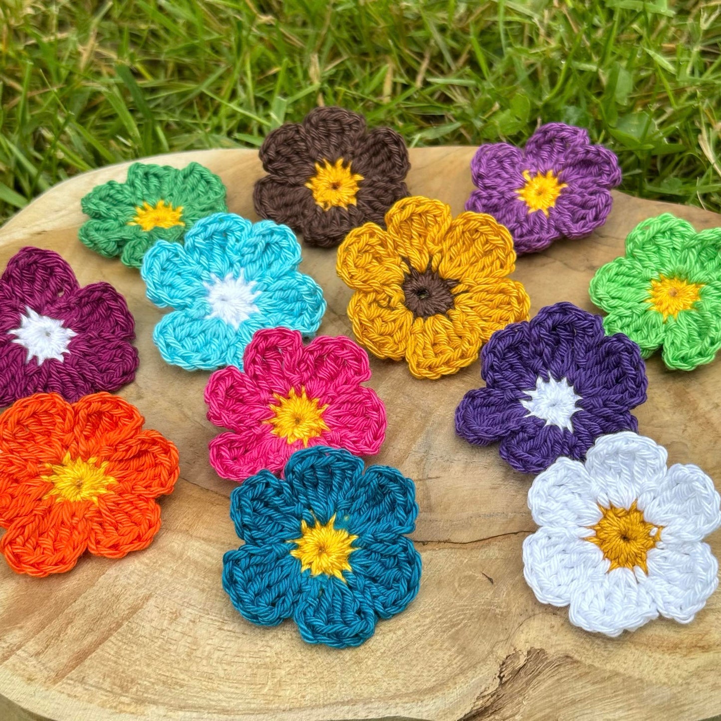 Broche Fleur au crochet - Coloris au choix
