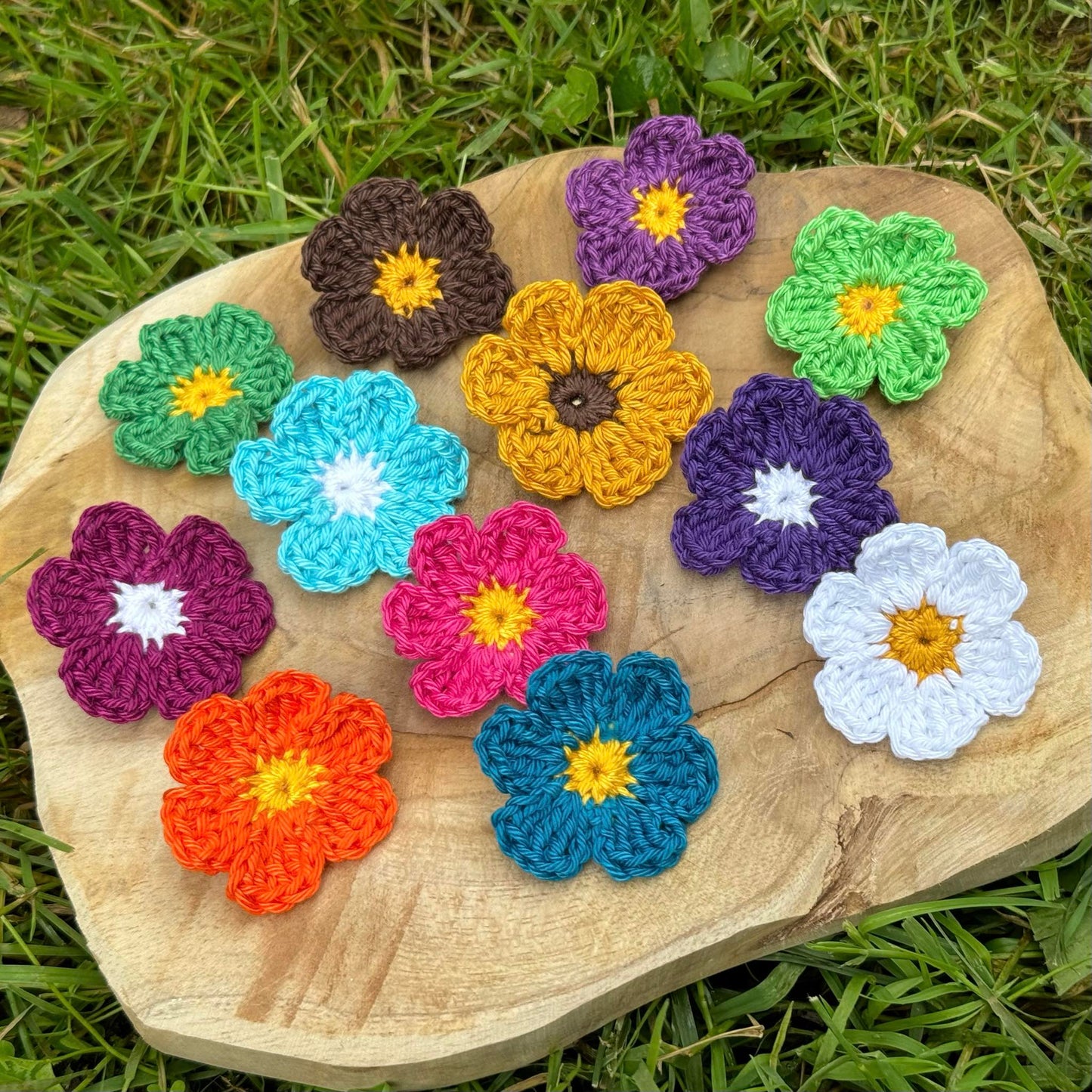 Broche Fleur au crochet - Coloris au choix