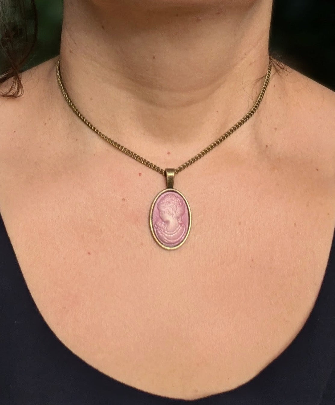 Collier Victorien - Rétro en laiton et médaillon camée rose