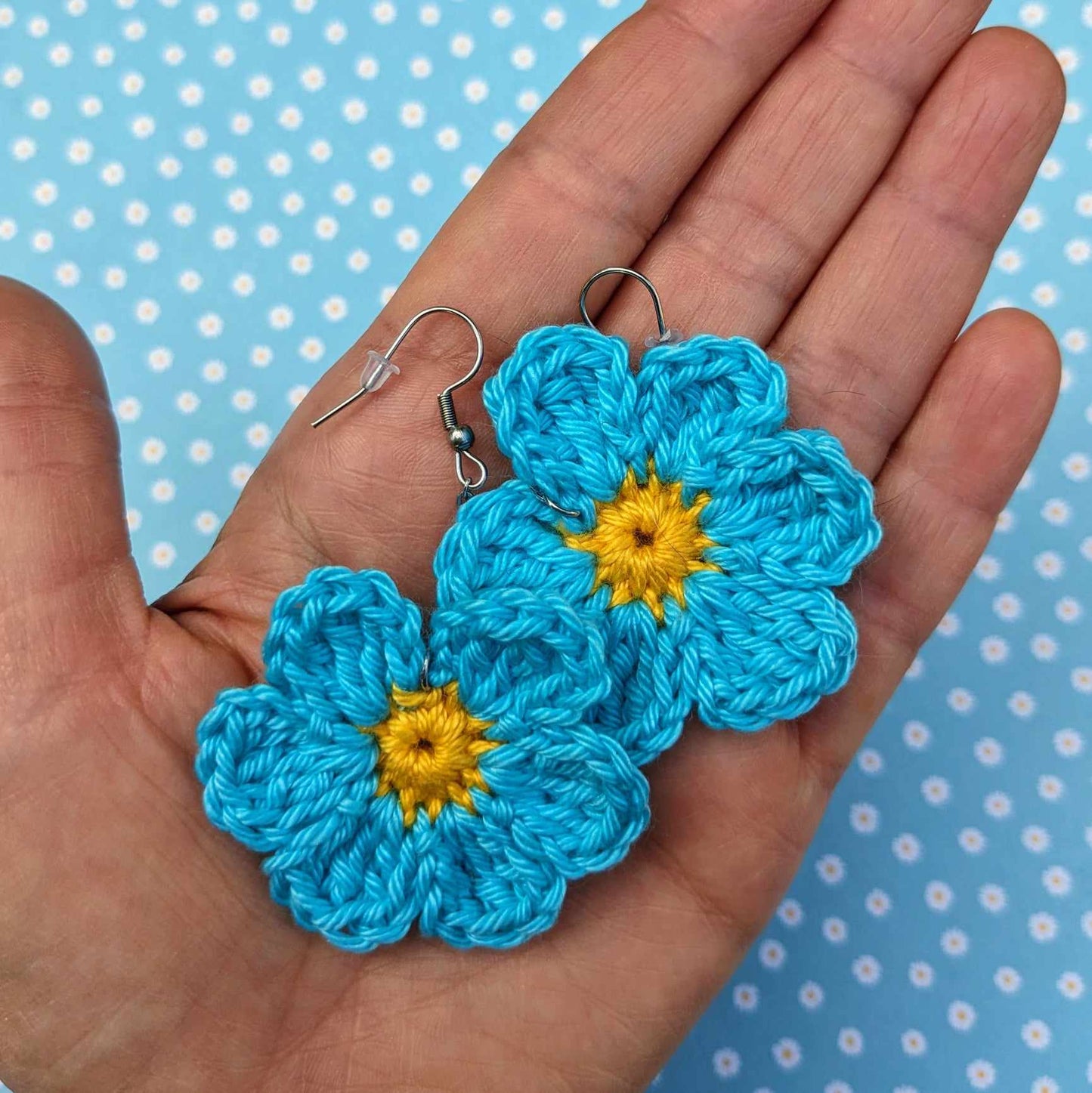 Boucles d'oreilles crochetées 🩵Les P'tites Sauvages💛 - Coloris au choix