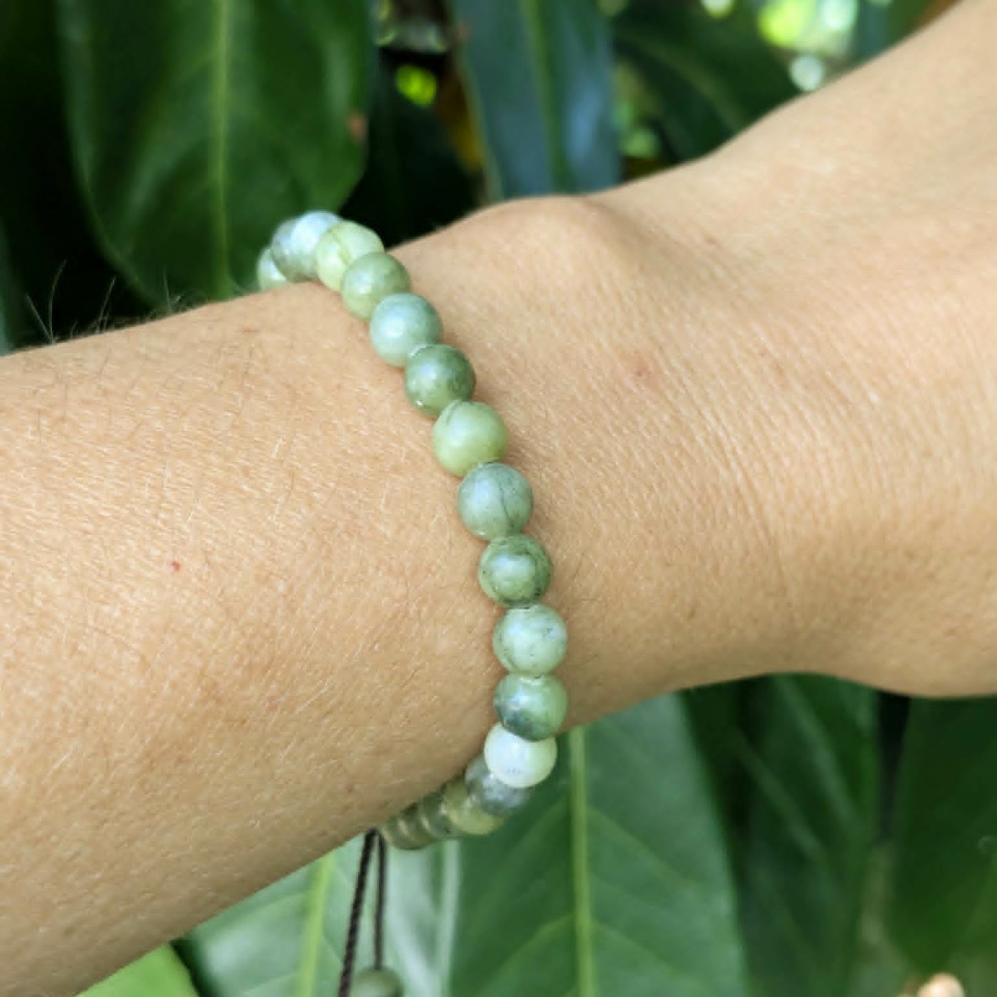 Bracelet en pierre naturelle de jade vert  6 mm