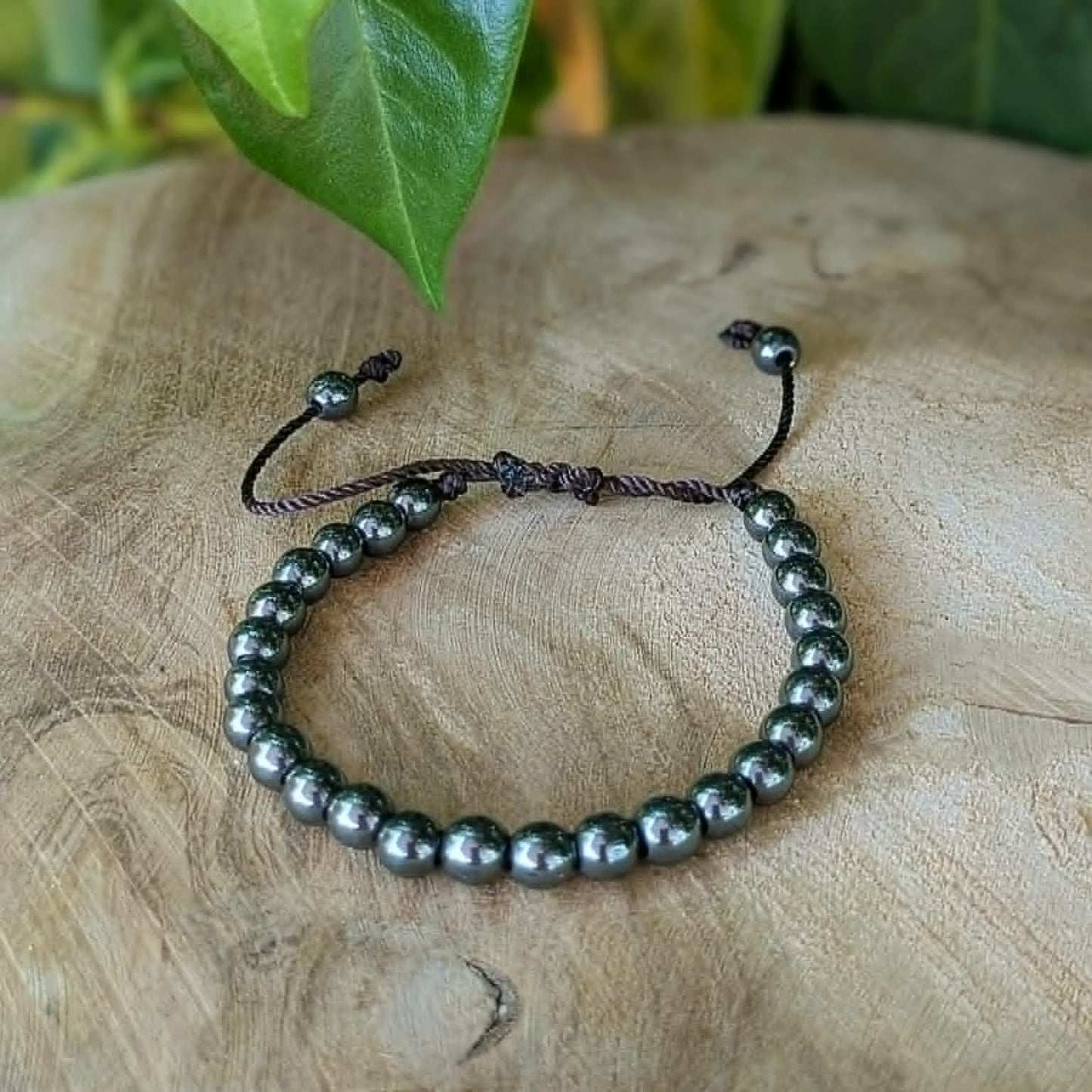 Bracelet en pierre naturelle de   Hématite 6 mm