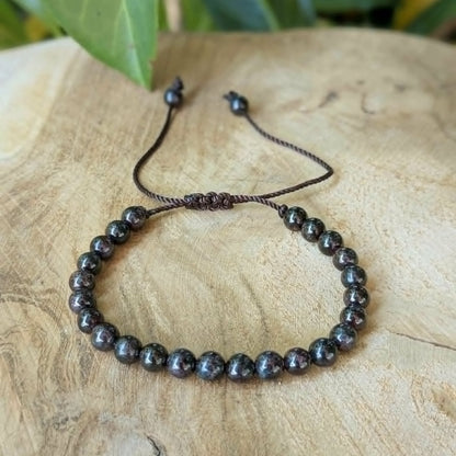 Bracelet en pierre naturelle de  Grenat 6 mm