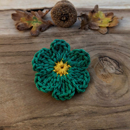 Broche Fleur au crochet - Coloris au choix