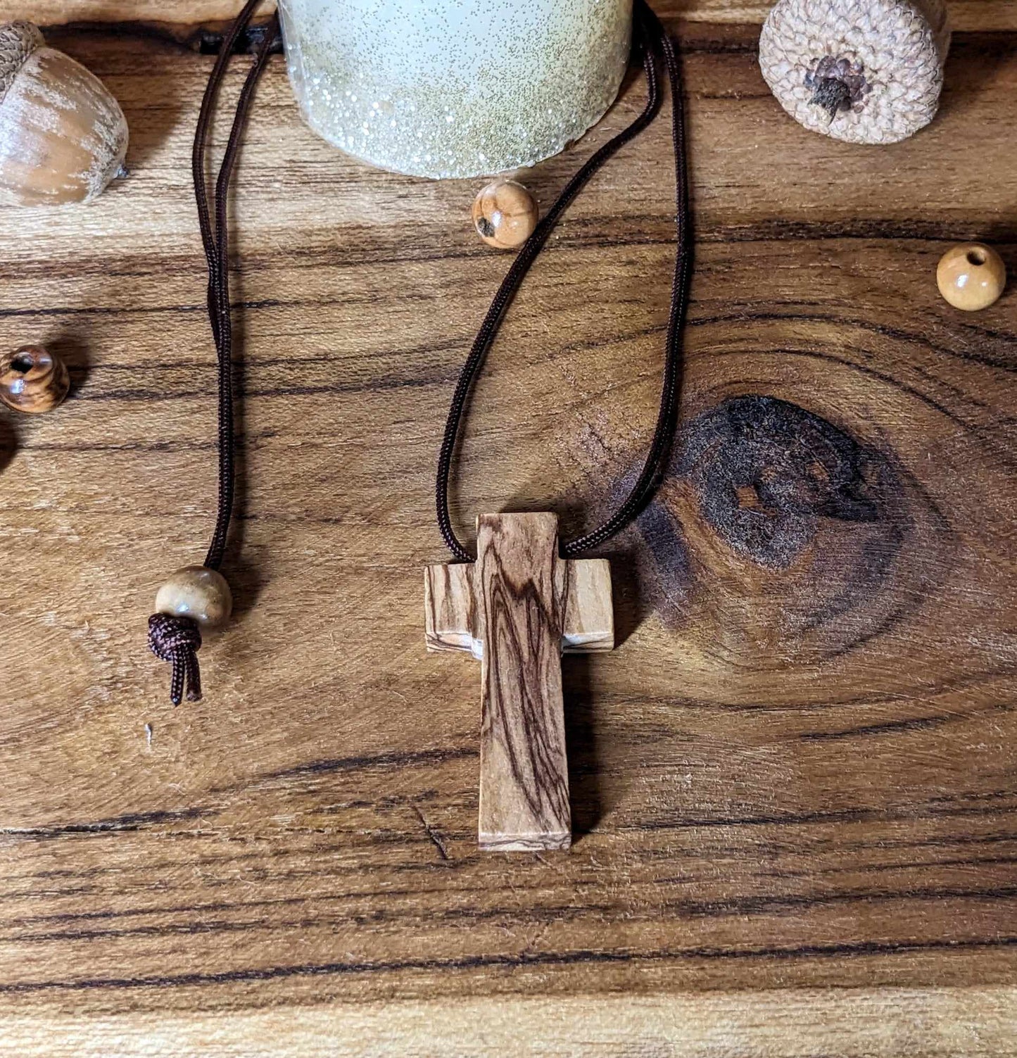 Collier Croix en Bois d'Olivier