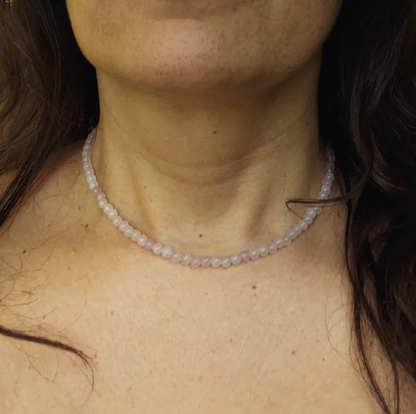 Collier ras de cou en perles naturelles                                              - Perles au choix
