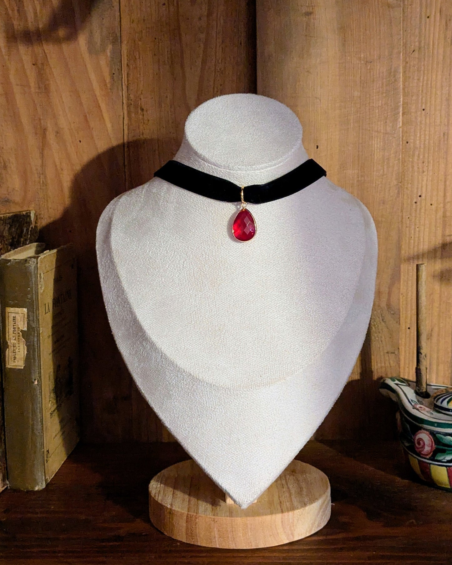 Collier Ras de Cou Velours                   - Pendentif au choix