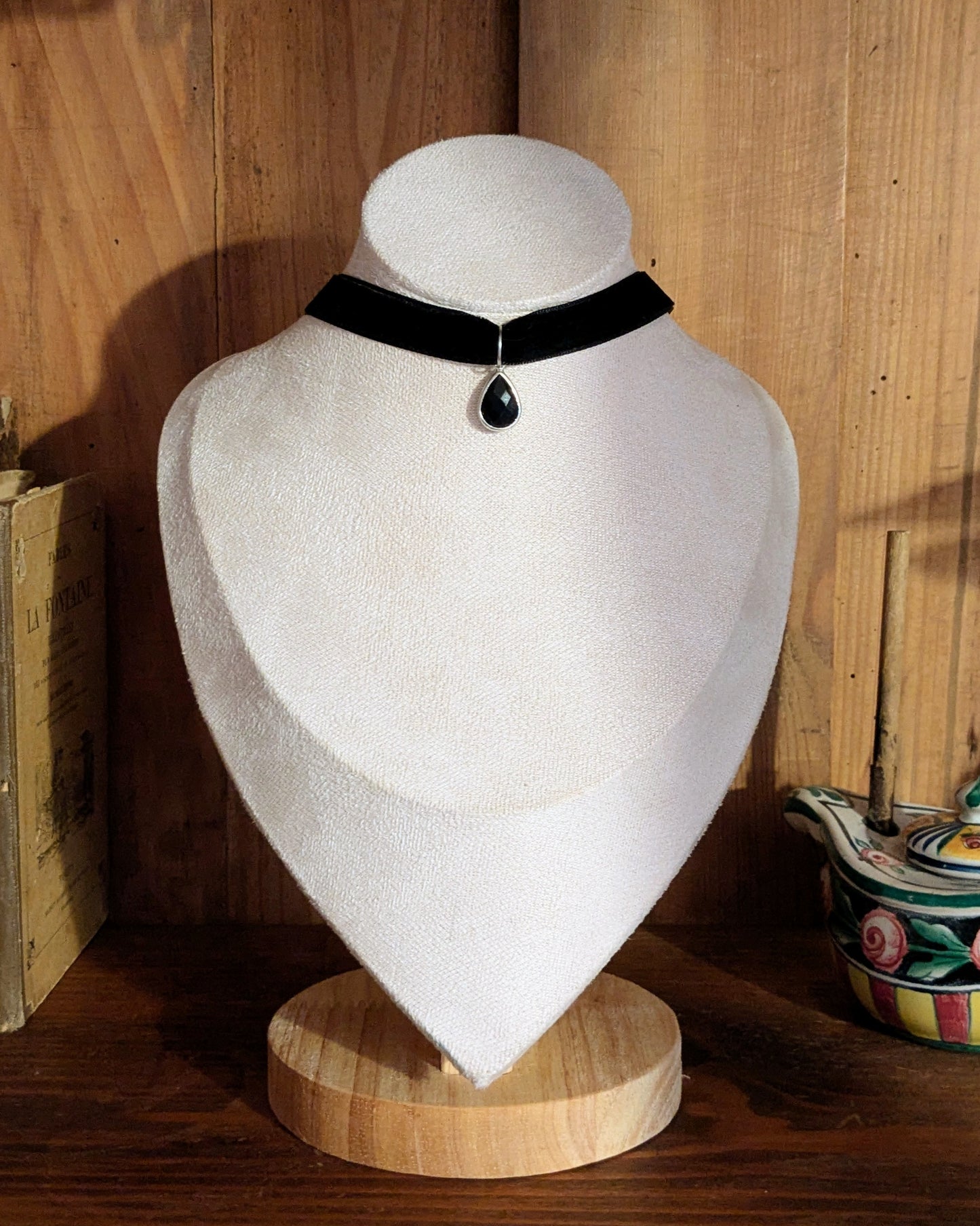 Collier Ras de Cou Velours                   - Pendentif au choix